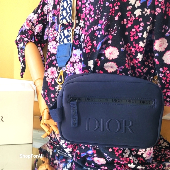 Dior Navy Blue Crossbody Bag - Picture 12 of 16